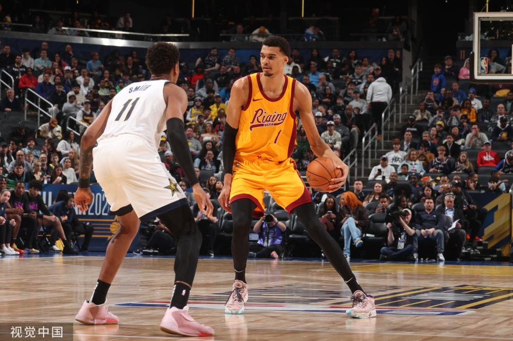 越的不懈追 越的不懈追