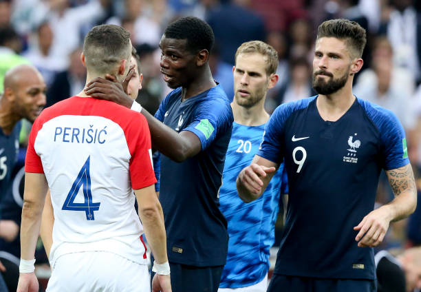 凭借自己的 凭借自己的