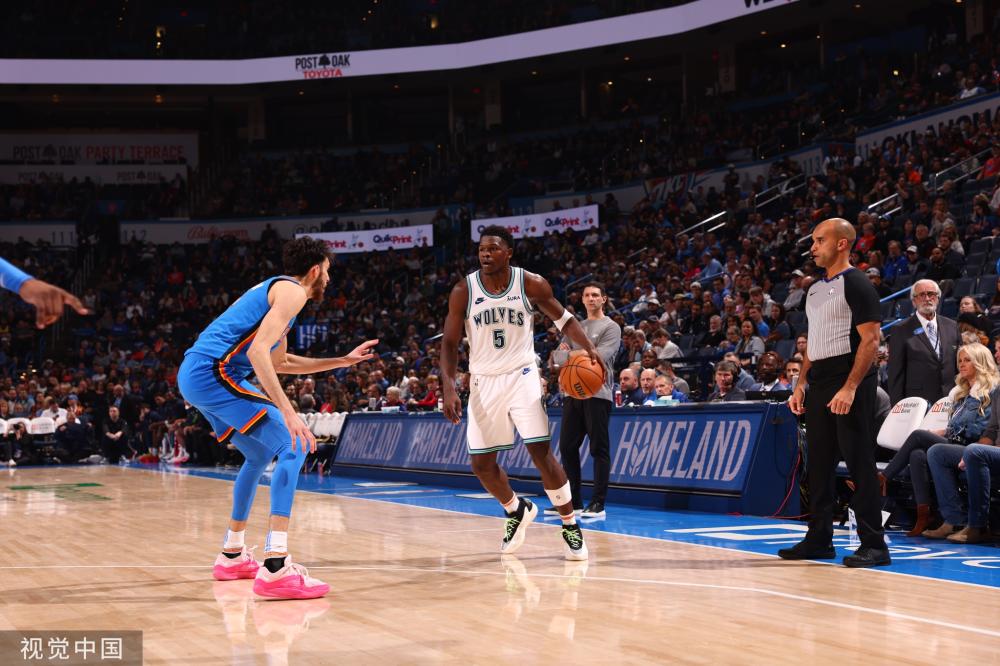 7人被罚出 7人被罚出