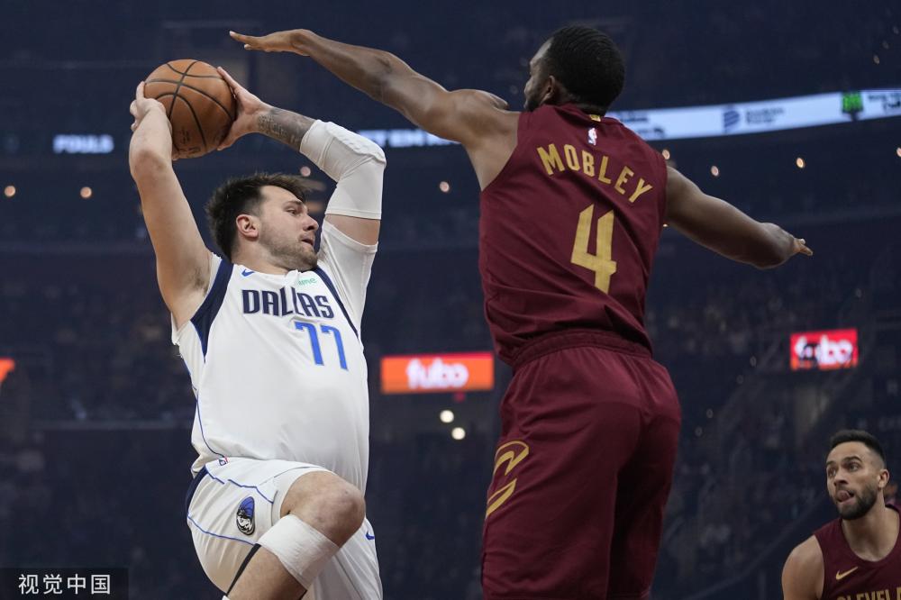 球后的淡然 球后的淡然